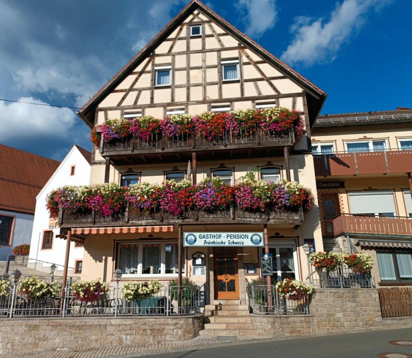Gasthof-Pension Fraenkische Schweiz Obertrubach Luaran gambar