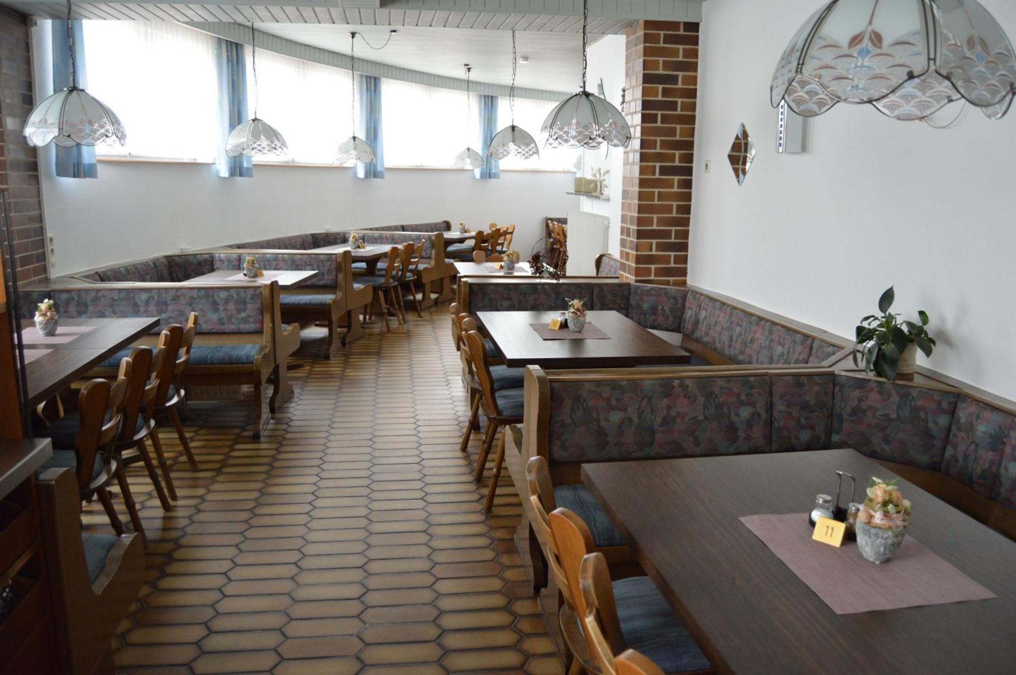 Gasthof-Pension Fraenkische Schweiz Obertrubach Luaran gambar